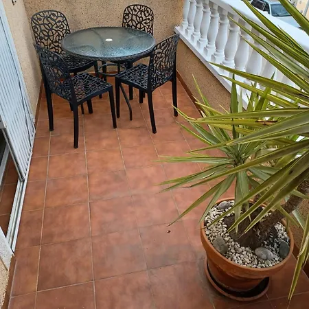 Reina Victoria 2 Bed